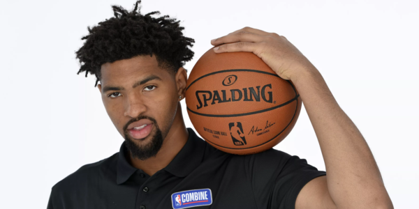 dedric lawson spurs
