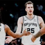 jakob poeltl