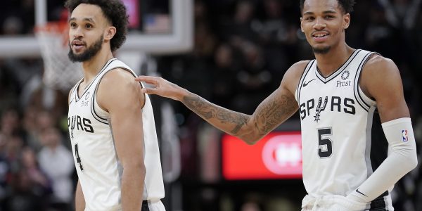dejounte murray and derrick white trade rumors