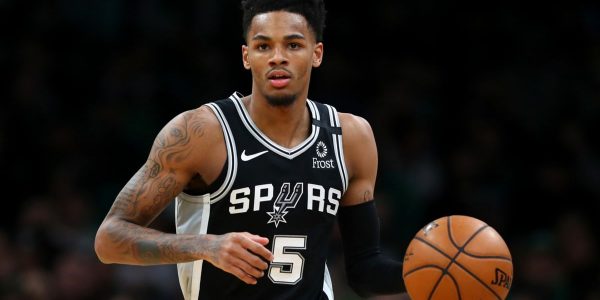 Fans react to Dejounte Murray's comments trashing the Spurs after the trade