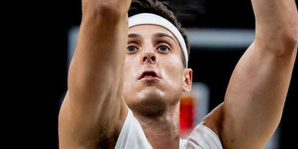 zach collins